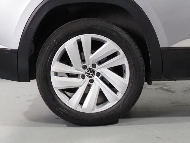 2020 Volkswagen Atlas Cross Sport 3.6L V6 SE w/Technology *ADAPTIVE CRUISE, SAFETY ALERTS, BACKUP-CAMERA, COLOR TOUCHSCREEN, PANORAMA MOONROOF, HEATED SEATS, REMOTE START, POWER LIFTGATE, 20 INCH ALLOYS, ANDROID & APPLE Round Rock TX