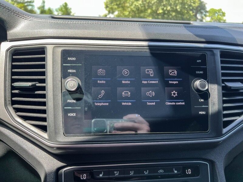 2020 Volkswagen Atlas Cross Sport 3.6L V6 SE w/Technology Wilmington NC