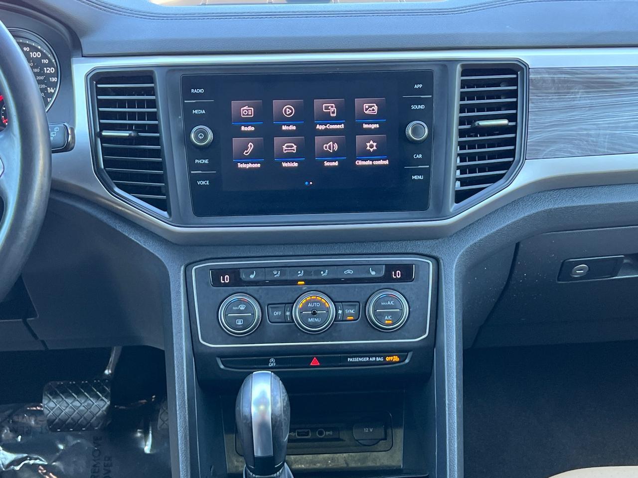 2020 Volkswagen Atlas Cross Sport 3.6L V6 SE w/Technology Hagerstown MD