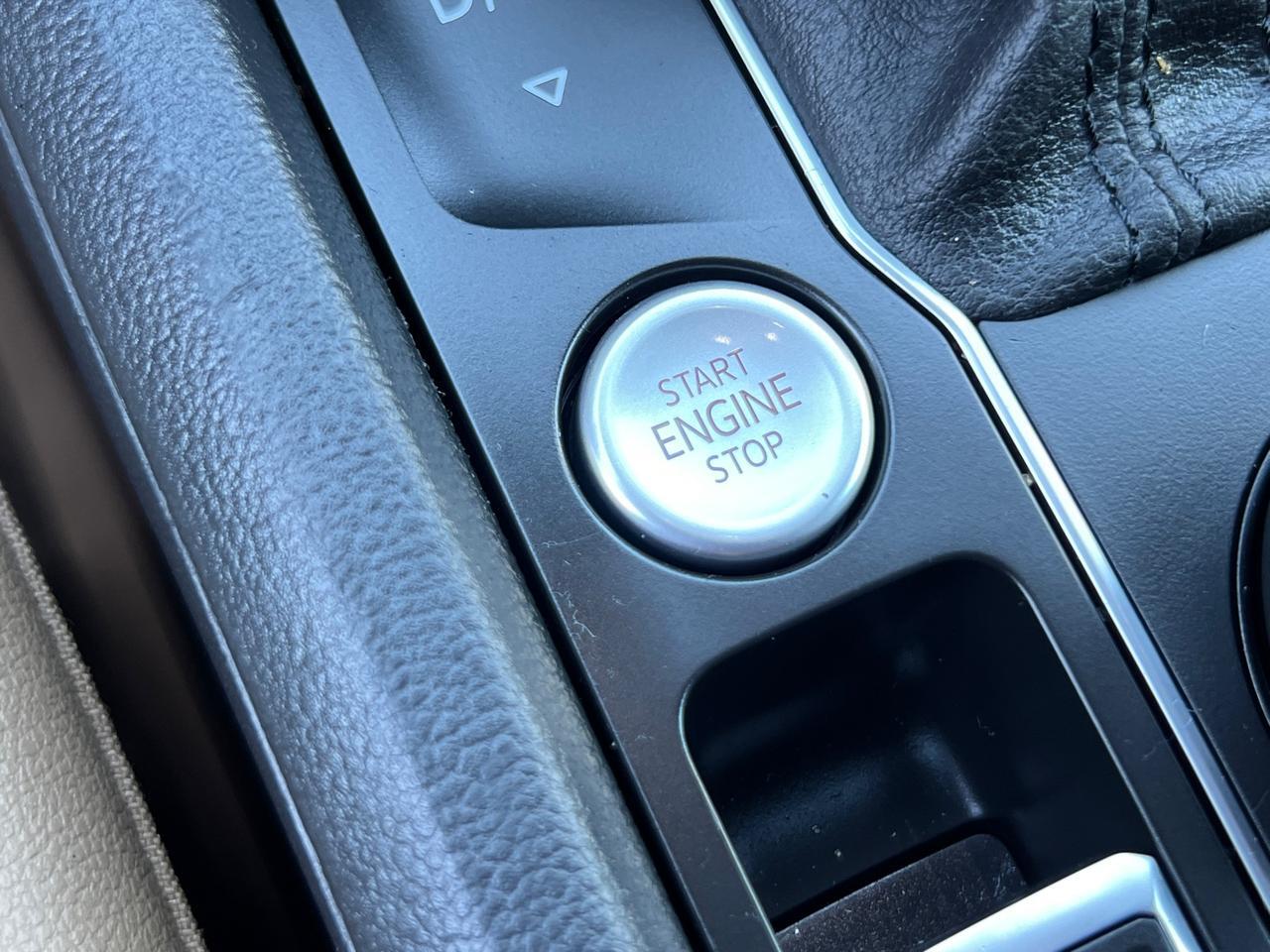 2020 Volkswagen Atlas Cross Sport 3.6L V6 SE w/Technology Hagerstown MD