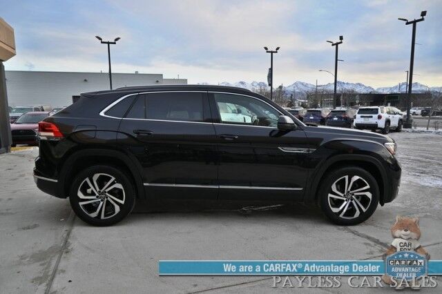 2020 Volkswagen Atlas Cross Sport 3.6L V6 SEL Premium / AWD / Auto Start / Heated & Cooled Leather Seats / Heated Steering Wheel / Navigation / Sunroof / Fender Speakers / Adaptive Cruise / Blind Spot & Collision Alert / Tow Pkg / 1-Owner Anchorage AK 2020 Volkswagen Atlas Cross Sport 3.6L V6 SEL Premium / AWD / Auto Start / Heated & Cooled Leather Seats / Heated Steering Wheel / Navigation / Sunroof / Fender Speakers / Adaptive Cruise / Blind Spot & Collision Alert / Tow Pkg / 1-Owner Anchorage AK