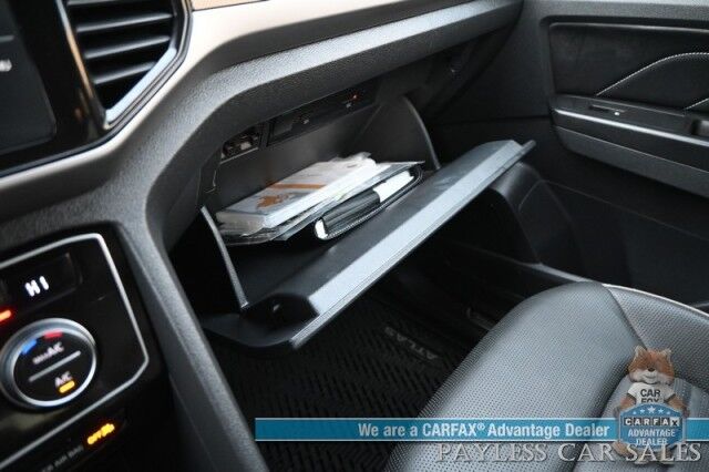 2020 Volkswagen Atlas Cross Sport 3.6L V6 SEL Premium / AWD / Auto Start / Heated & Cooled Leather Seats / Heated Steering Wheel / Navigation / Sunroof / Fender Speakers / Adaptive Cruise / Blind Spot & Collision Alert / Tow Pkg / 1-Owner Anchorage AK 2020 Volkswagen Atlas Cross Sport 3.6L V6 SEL Premium / AWD / Auto Start / Heated & Cooled Leather Seats / Heated Steering Wheel / Navigation / Sunroof / Fender Speakers / Adaptive Cruise / Blind Spot & Collision Alert / Tow Pkg / 1-Owner Anchorage AK