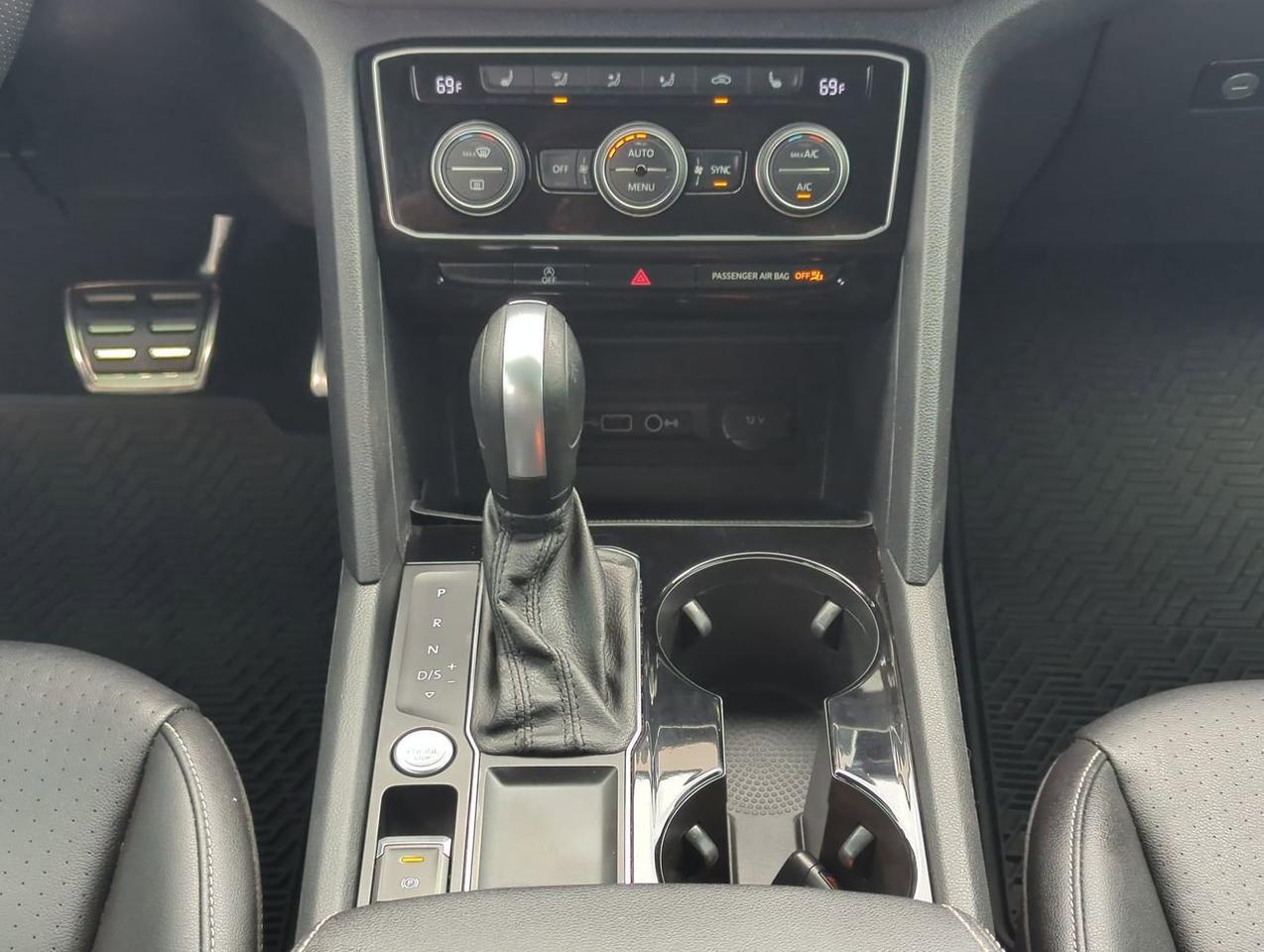 2020 Volkswagen Atlas Cross Sport 3.6L V6 SEL R-Line Appleton WI