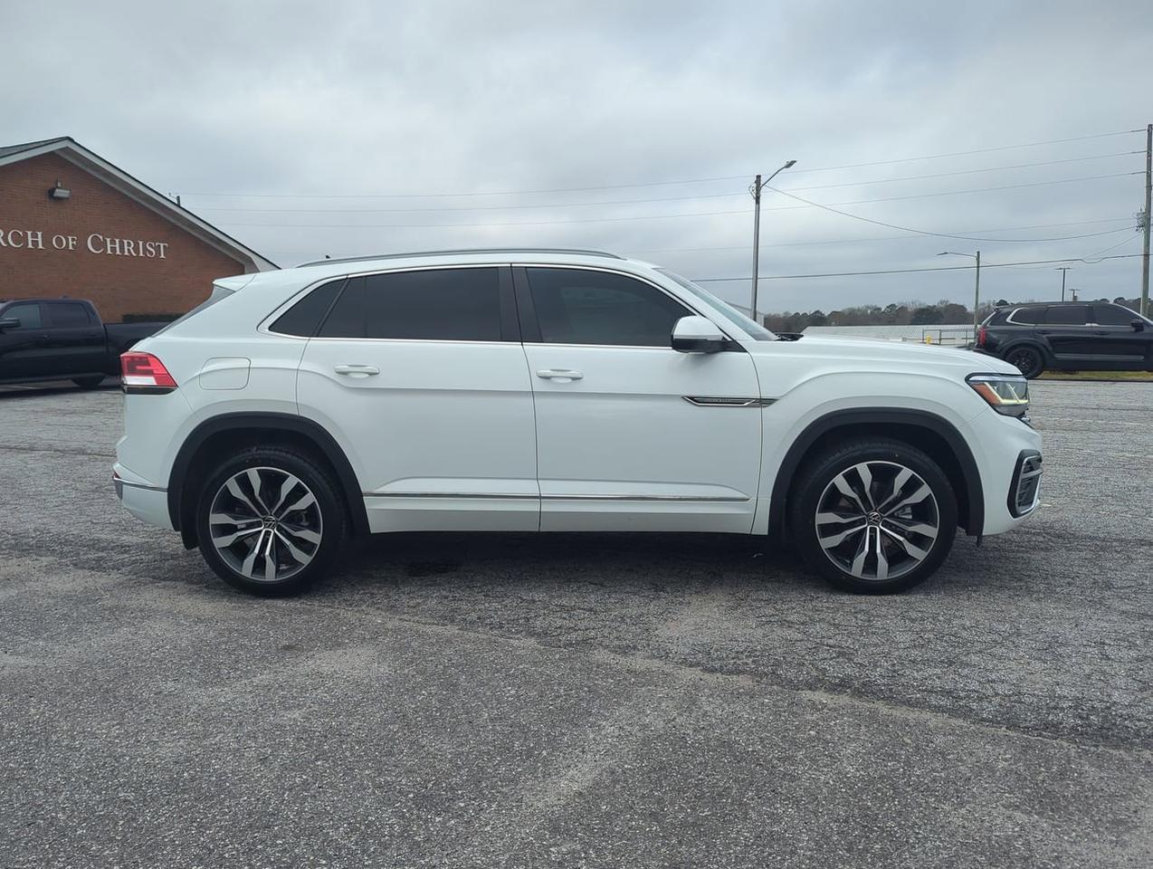 2020 Volkswagen Atlas Cross Sport 3.6L V6 SEL R-Line Appleton WI
