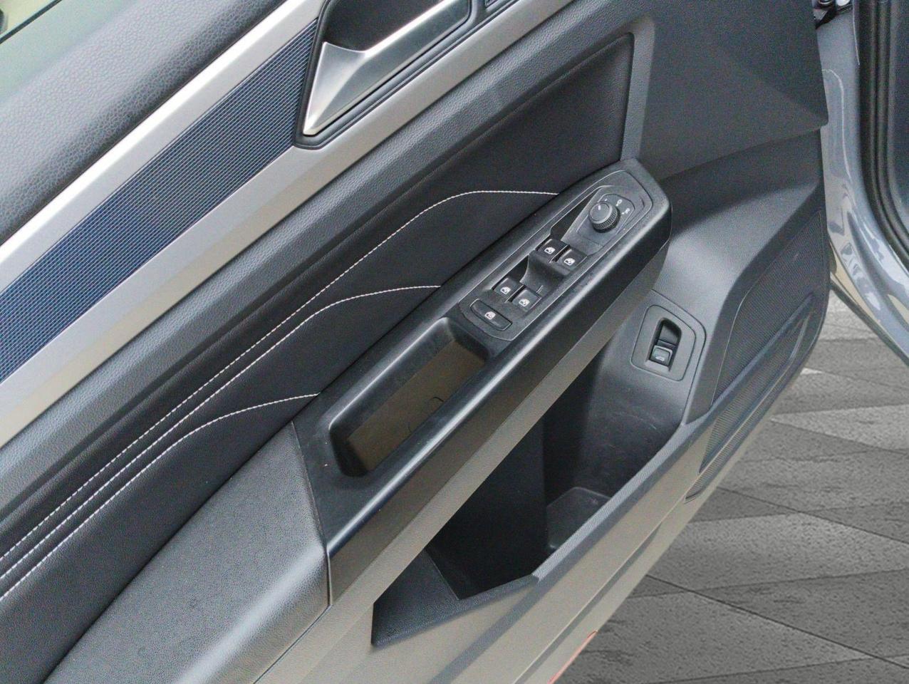 2020 Volkswagen Atlas Cross Sport 3.6L V6 SEL San Antonio TX