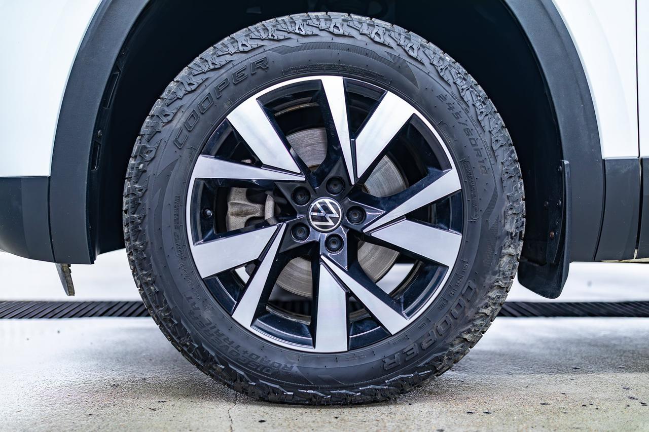 2020 Volkswagen Atlas Cross Sport 4Motion Comfortline Leather Roof BCam Red Deer AB