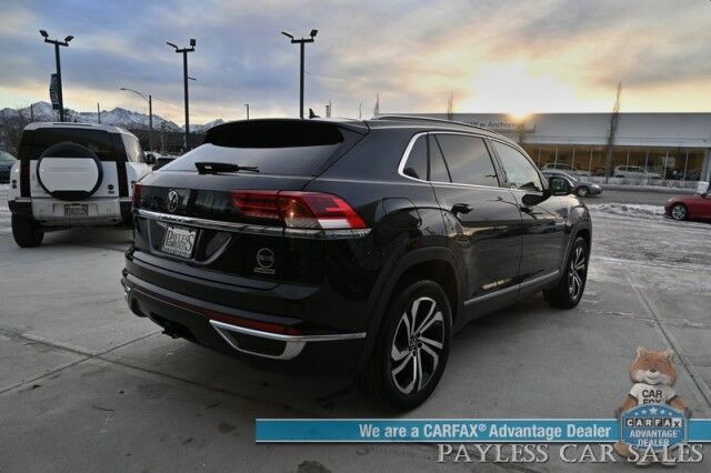 2020 Volkswagen Atlas Cross Sport SEL Premium / AWD / Auto Start / Heated & Cooled Leather Seats / Heated Steering Wheel / Navigation / Sunroof / Fender Speakers / Adaptive Cruise / Blind Spot & Collision Alert / Tow Pkg / 1-Owner Anchorage AK