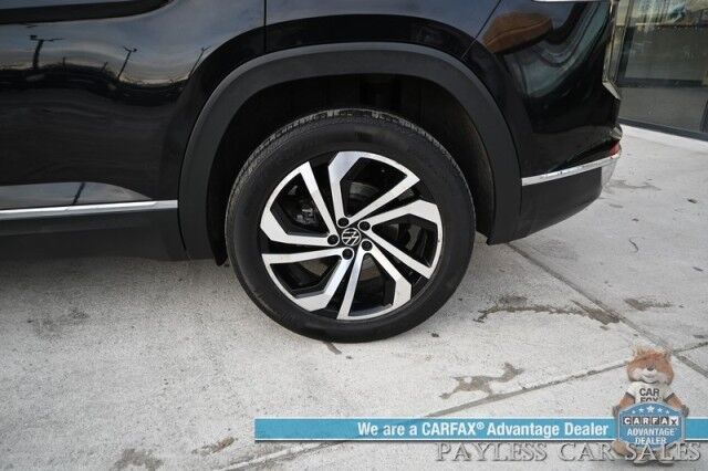 2020 Volkswagen Atlas Cross Sport SEL Premium / AWD / Auto Start / Heated & Cooled Leather Seats / Heated Steering Wheel / Navigation / Sunroof / Fender Speakers / Adaptive Cruise / Blind Spot & Collision Alert / Tow Pkg / 1-Owner Anchorage AK