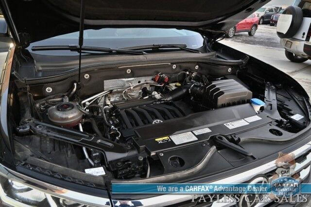 2020 Volkswagen Atlas Cross Sport SEL Premium / AWD / Auto Start / Heated & Cooled Leather Seats / Heated Steering Wheel / Navigation / Sunroof / Fender Speakers / Adaptive Cruise / Blind Spot & Collision Alert / Tow Pkg / 1-Owner Anchorage AK