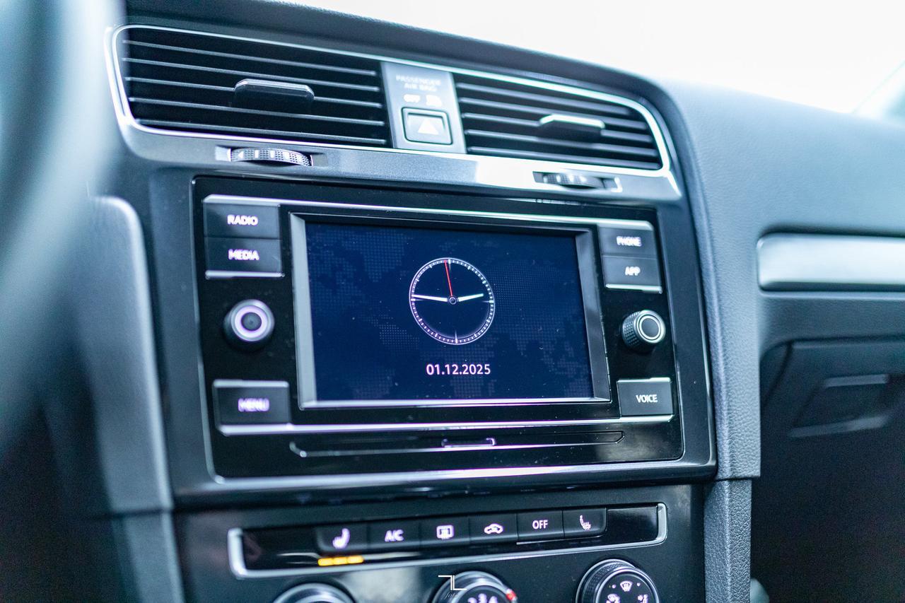 2020 Volkswagen Golf Comfortline PSeat BCam Red Deer AB