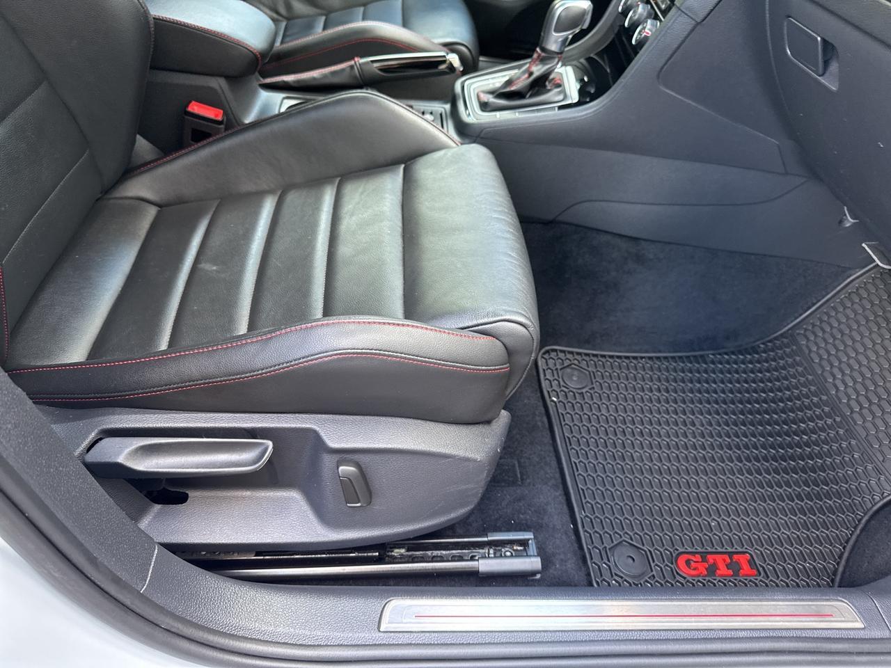 2020 Volkswagen Golf GTI 2.0T SE Warrenton VA