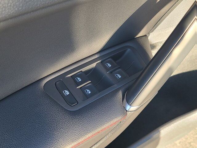 2020 Volkswagen Golf GTI 2.0T SE Springfield VA