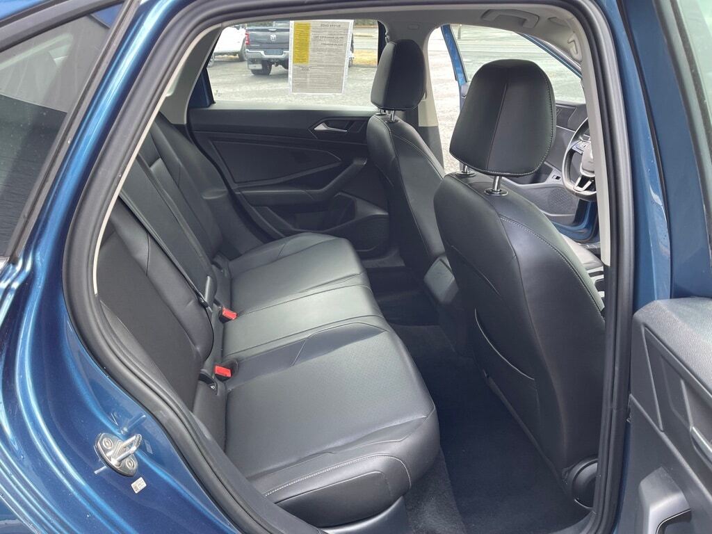 2020 Volkswagen Jetta 1.4T SE Orange MA