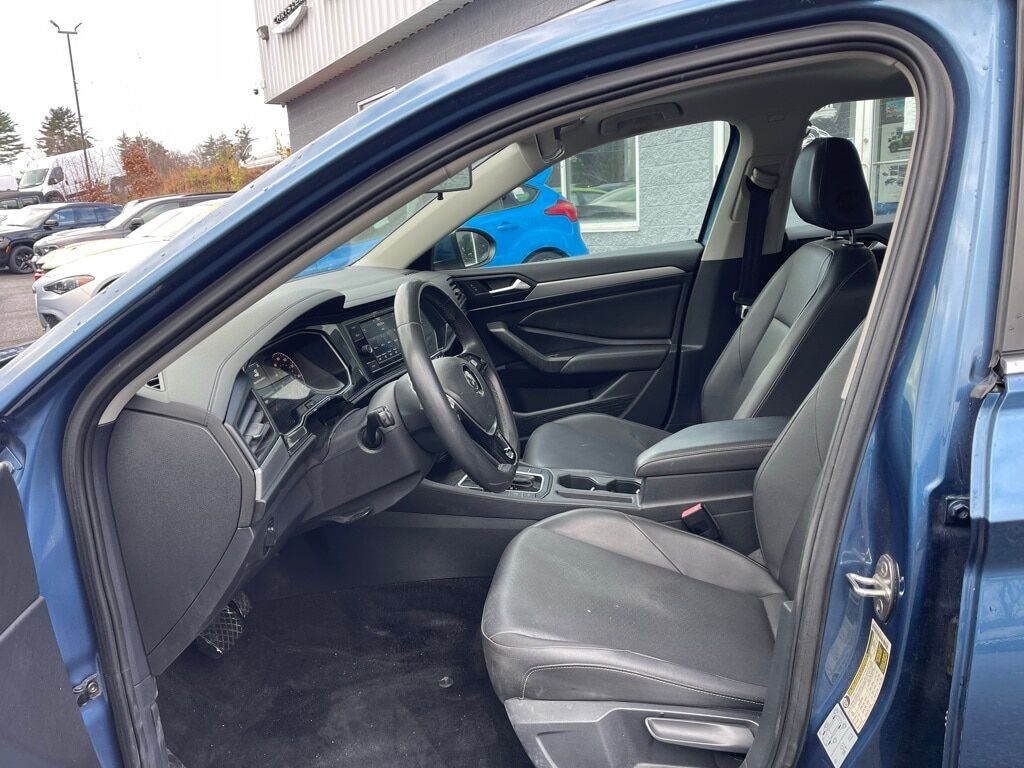 2020 Volkswagen Jetta 1.4T SE Orange MA