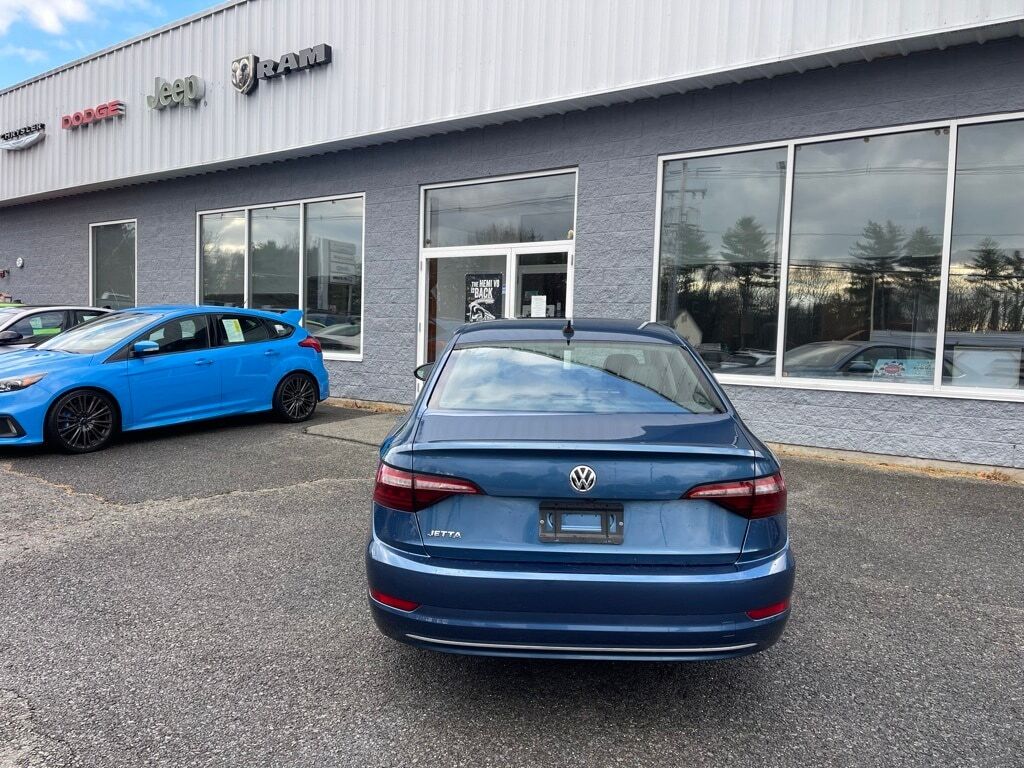 2020 Volkswagen Jetta 1.4T SE Orange MA