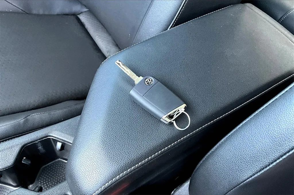 2020 Volkswagen Jetta 1.4T SE Sedan 4D Maitland FL