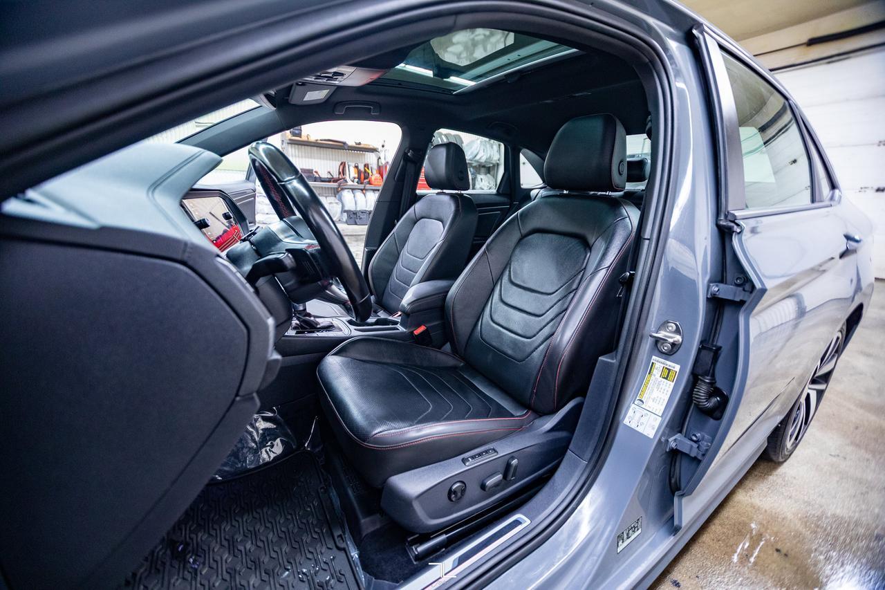 2020 Volkswagen Jetta GLI Leather Roof Nav BCam Red Deer AB