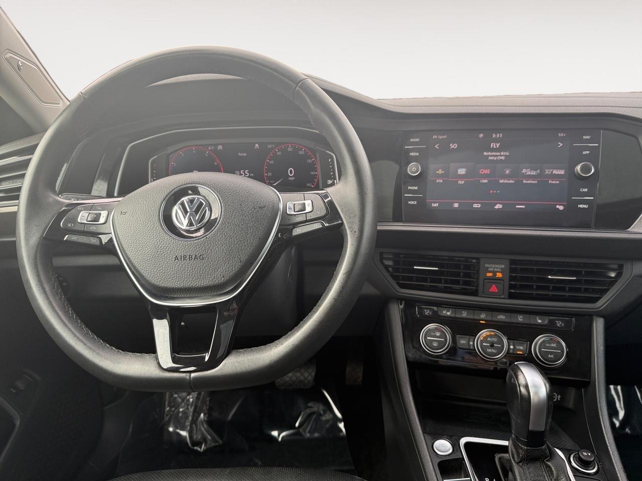 2020 Volkswagen Jetta SEL Premium, HEATED AND VENTILATED SEATS, 2ND ROW HEATED, SUNROOF, HEATED STEERING WHEEL, BACKUP CAMERA, REMOTE START, POWER MIRRORS, CLEAN CARFAX, ONLY 1 OWNER! Norfolk VA