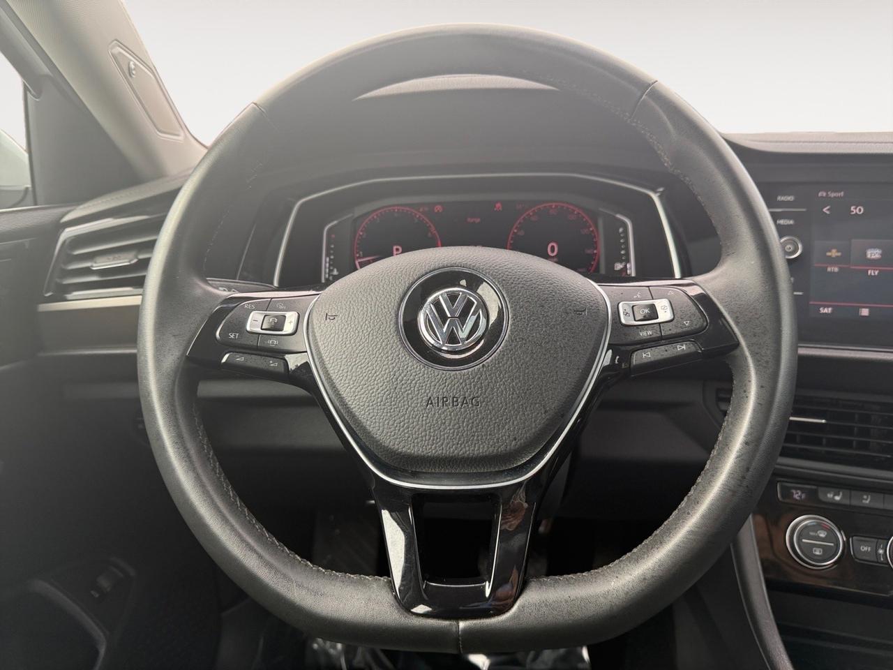 2020 Volkswagen Jetta SEL Premium, HEATED AND VENTILATED SEATS, 2ND ROW HEATED, SUNROOF, HEATED STEERING WHEEL, BACKUP CAMERA, REMOTE START, POWER MIRRORS, CLEAN CARFAX, ONLY 1 OWNER! Norfolk VA