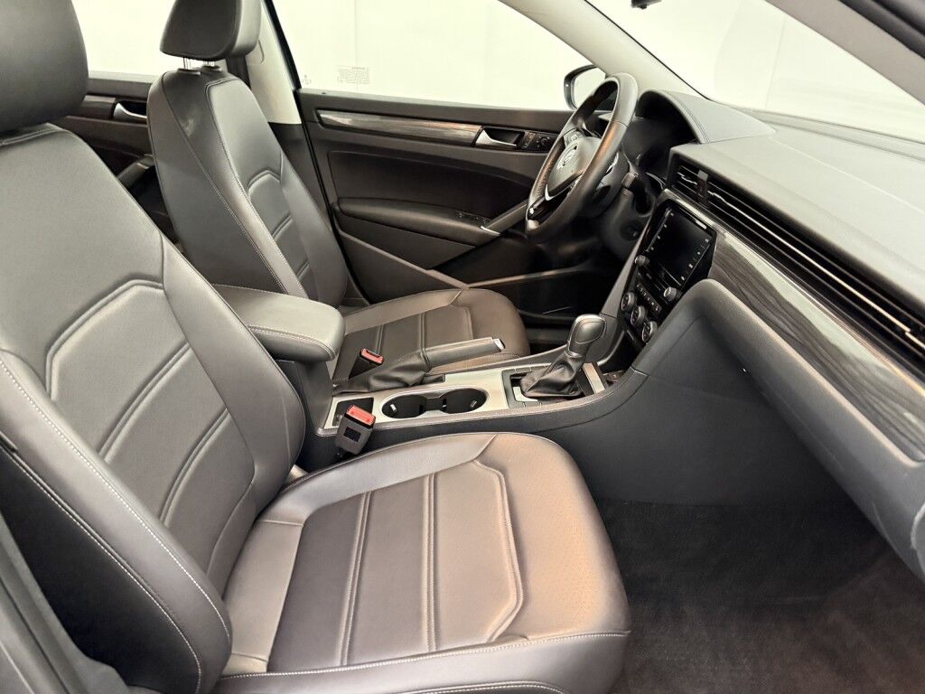 2020 Volkswagen Passat 2.0T R-Line Auto Maumee OH