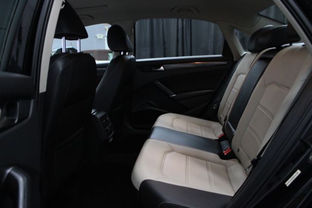 2020 Volkswagen Passat 2.0T R-Line Chantilly VA