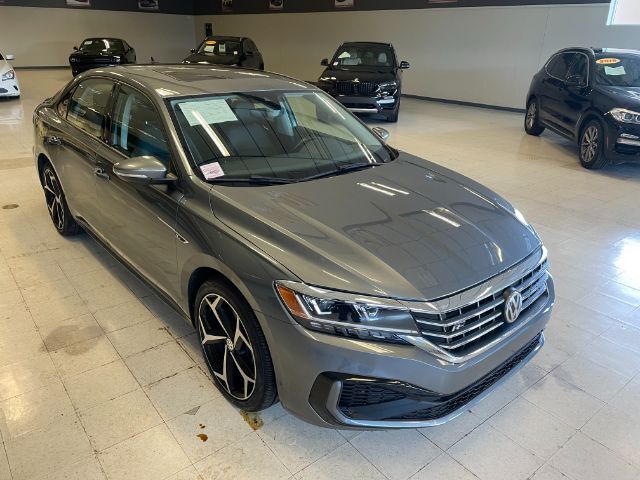 2020 Volkswagen Passat 2.0T R-Line