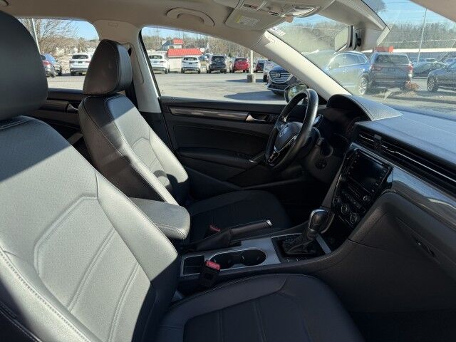 2020 Volkswagen Passat 2.0T R-Line Conover NC