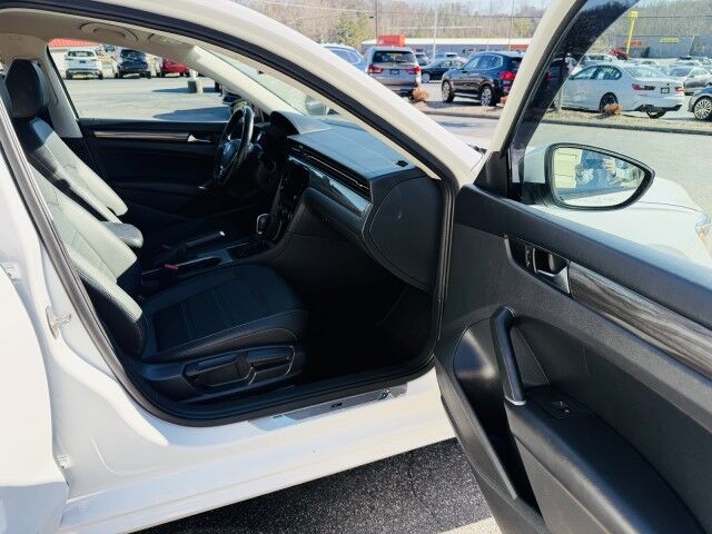 2020 Volkswagen Passat 2.0T R-Line Conover NC