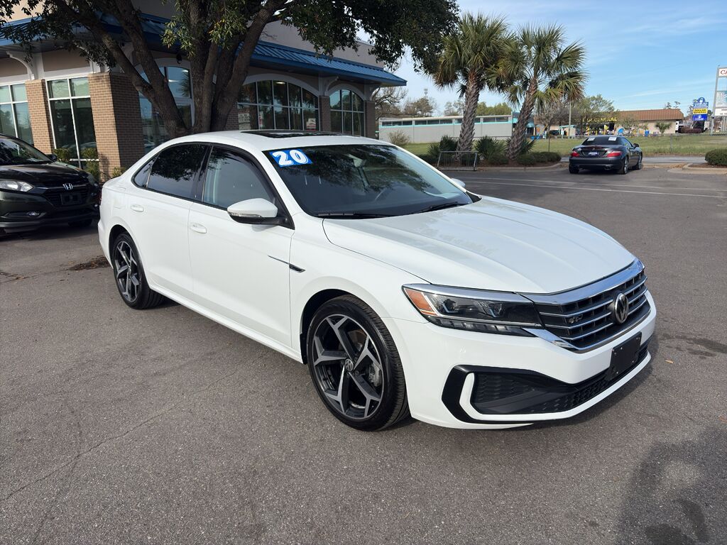 2020 Volkswagen Passat 2.0T R-Line