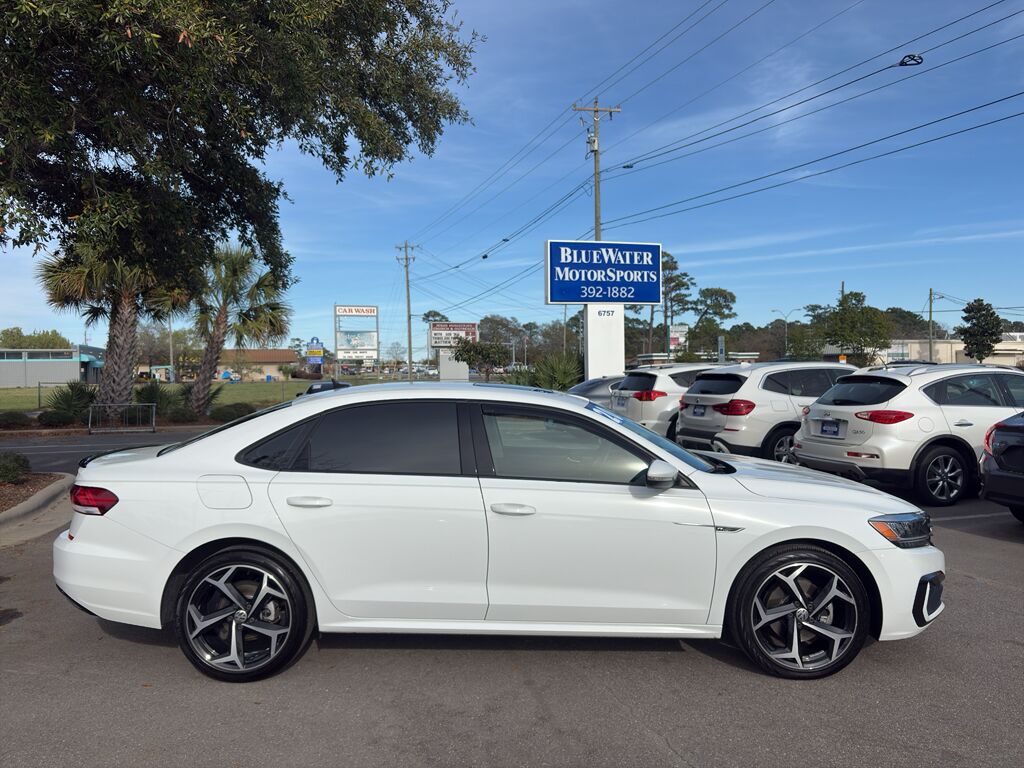 2020 Volkswagen Passat 2.0T R-Line