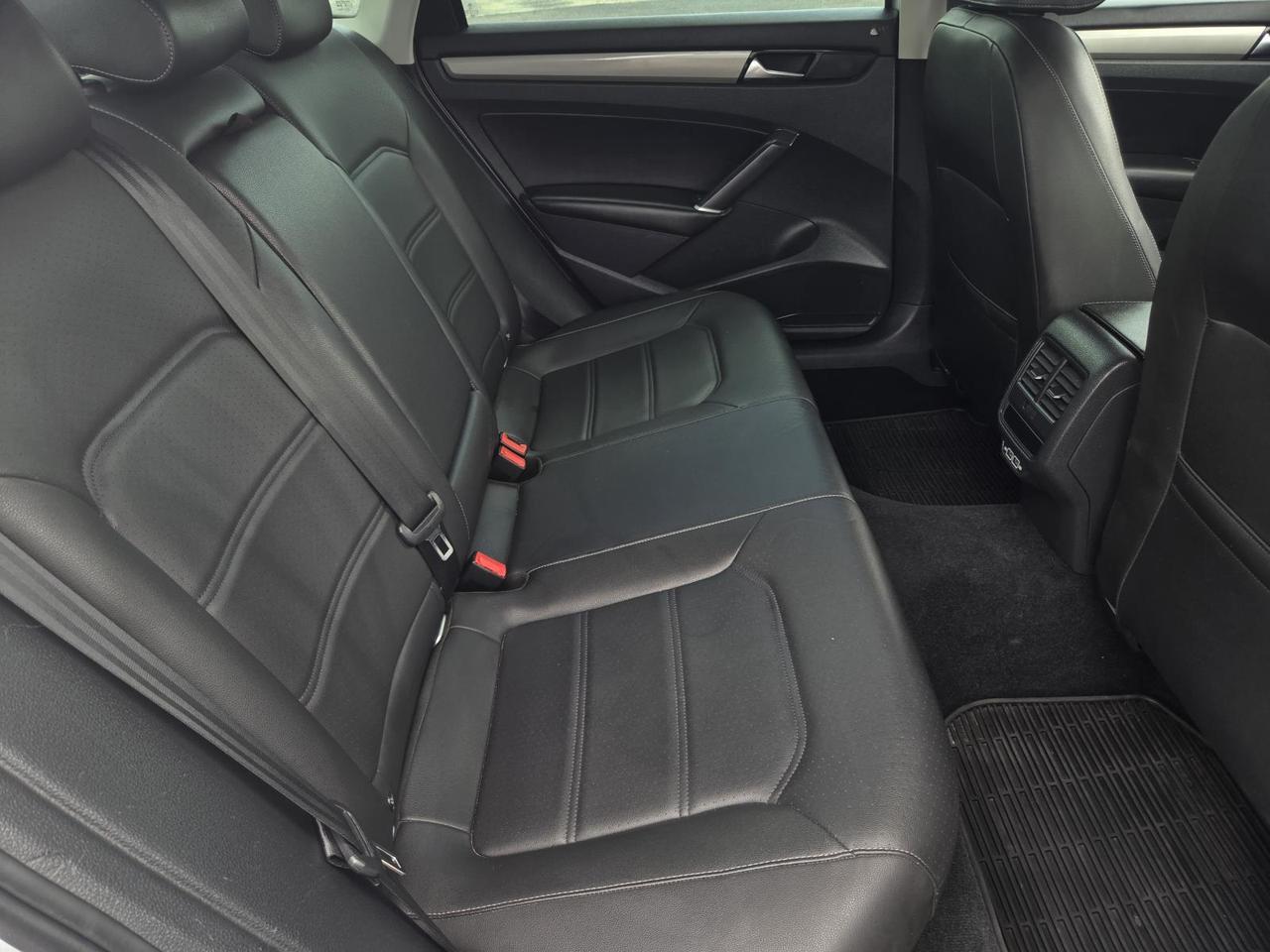 2020 Volkswagen Passat 2.0T SE Auto Beeville TX