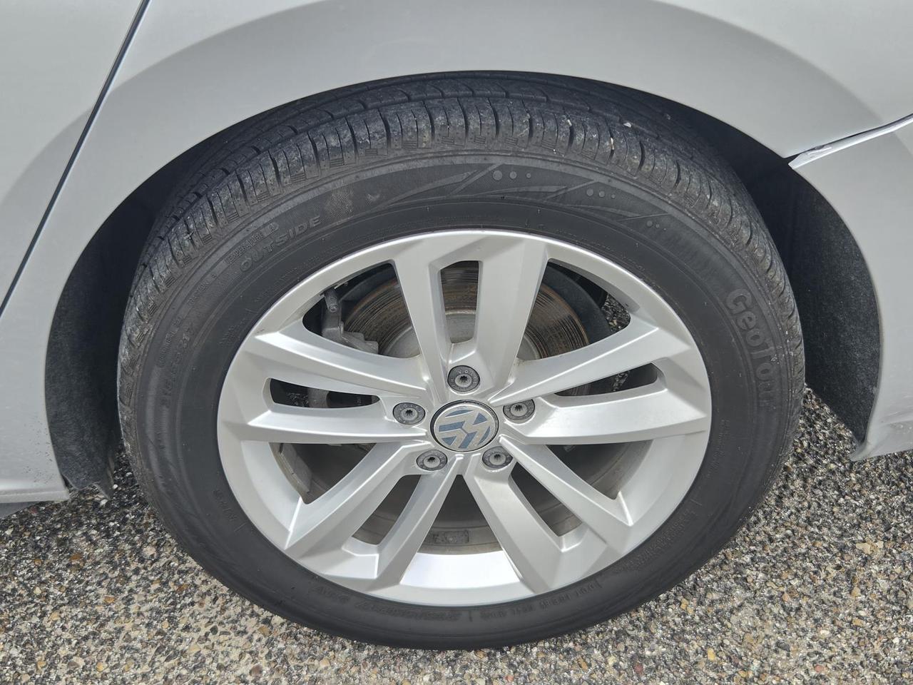 2020 Volkswagen Passat 2.0T SE Auto Beeville TX