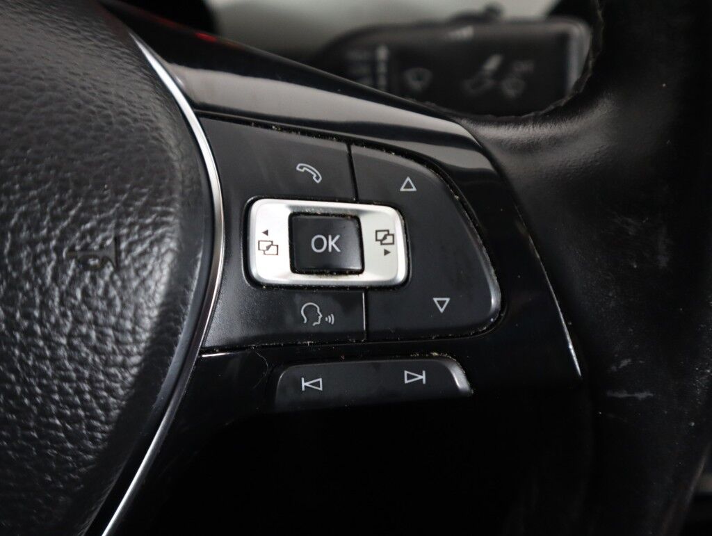 2020 Volkswagen Passat 2.0T SE Auto Sunroof pkg Maumee OH