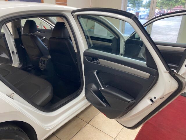 2020 Volkswagen Passat 2.0T SE Charlotte NC