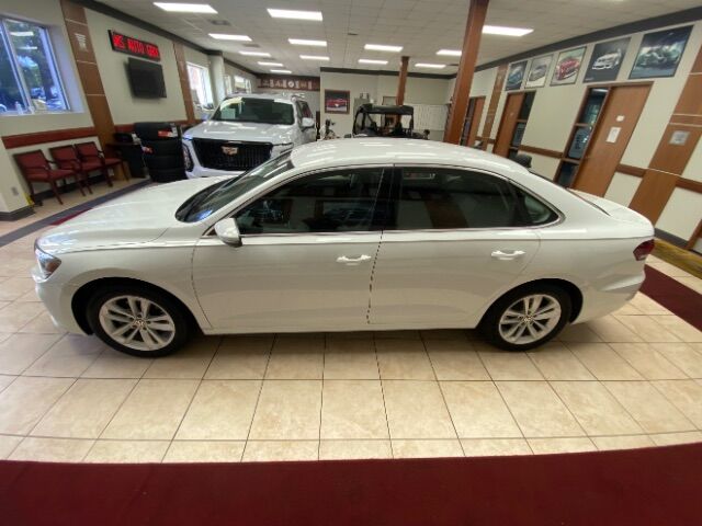 2020 Volkswagen Passat 2.0T SE