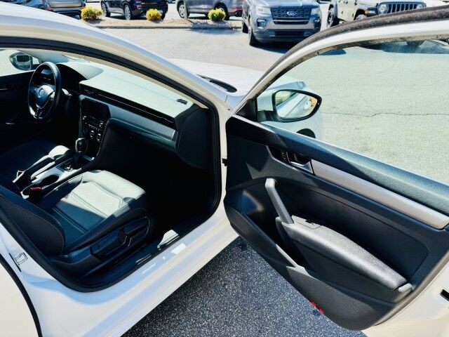 2020 Volkswagen Passat 2.0T SE Conover NC