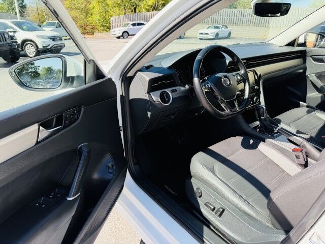 2020 Volkswagen Passat 2.0T SE Conover NC