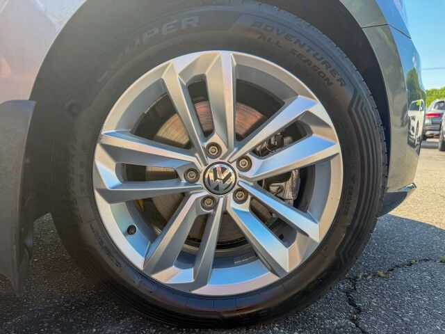 2020 Volkswagen Passat 2.0T SE Conover NC