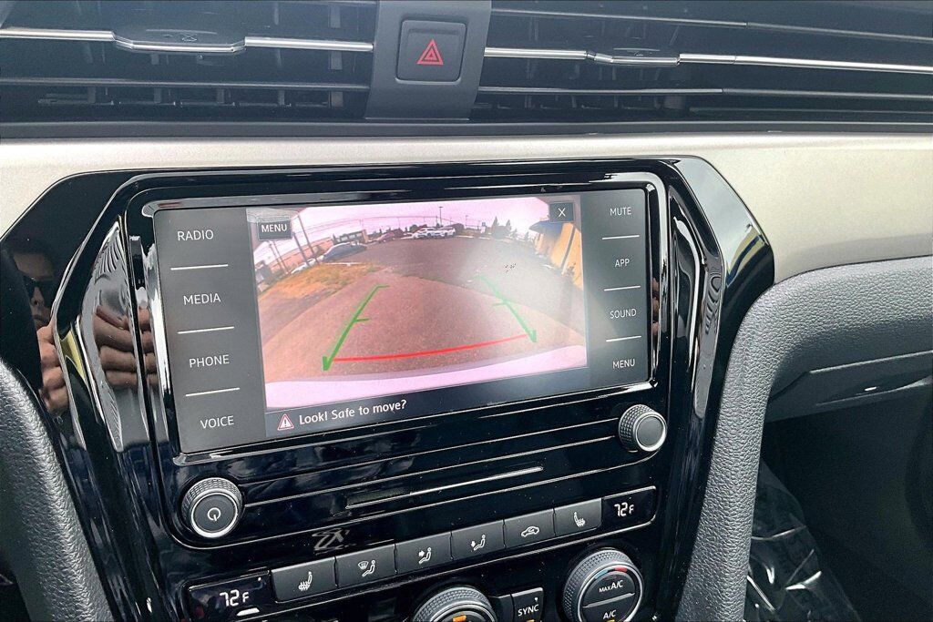 2020 Volkswagen Passat 2.0T SE OR