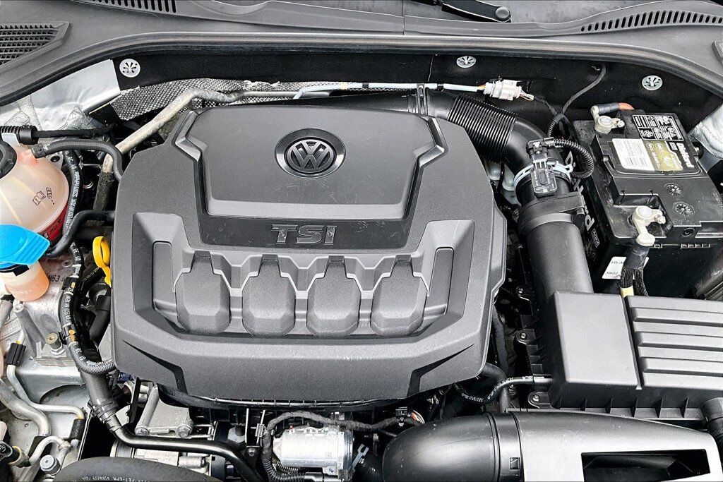 2020 Volkswagen Passat 2.0T SE OR