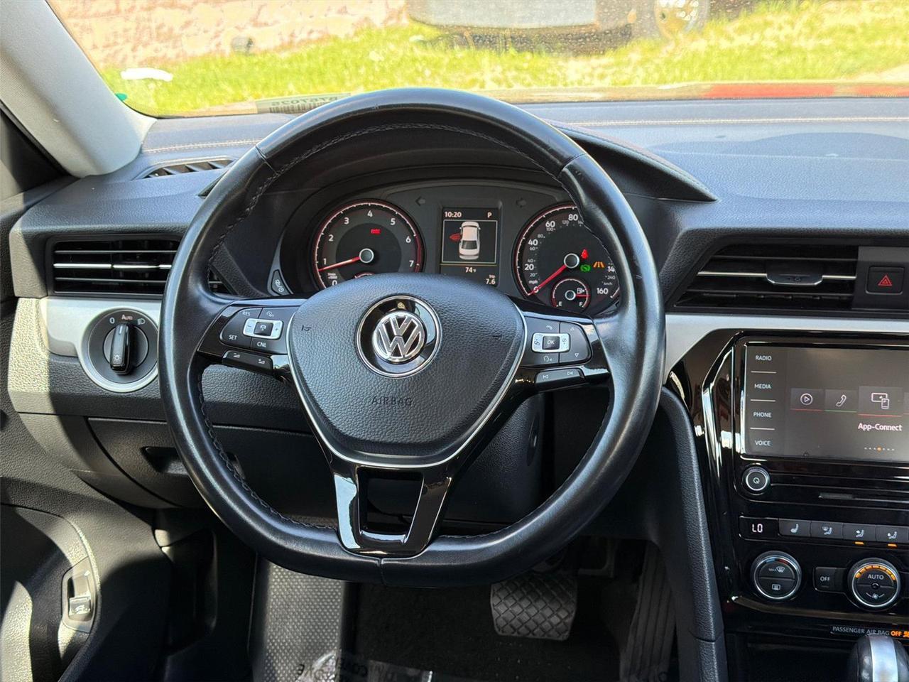 2020 Volkswagen Passat 2.0T SE Hagerstown MD