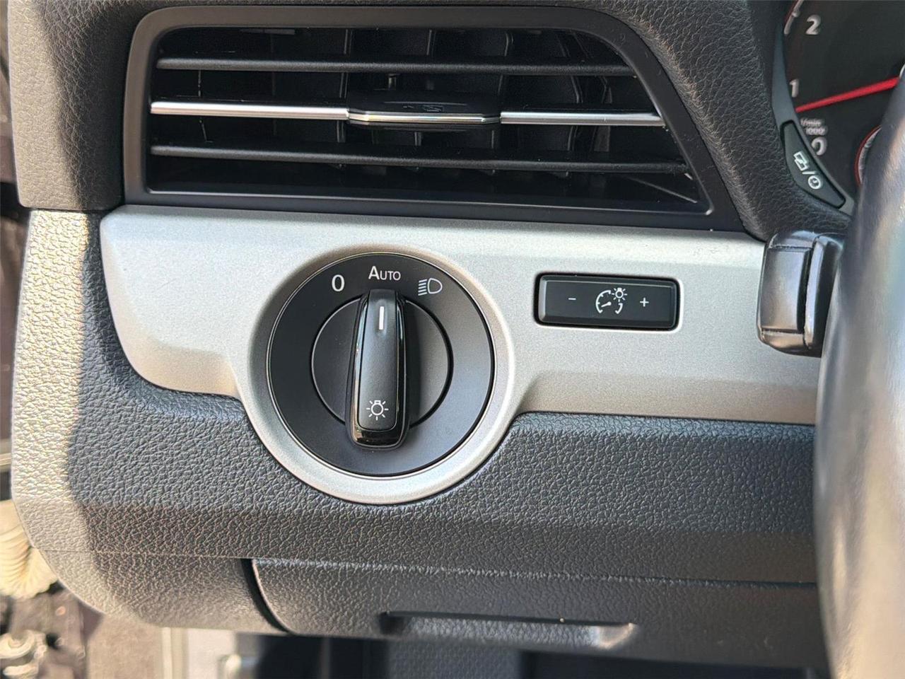 2020 Volkswagen Passat 2.0T SE Hagerstown MD