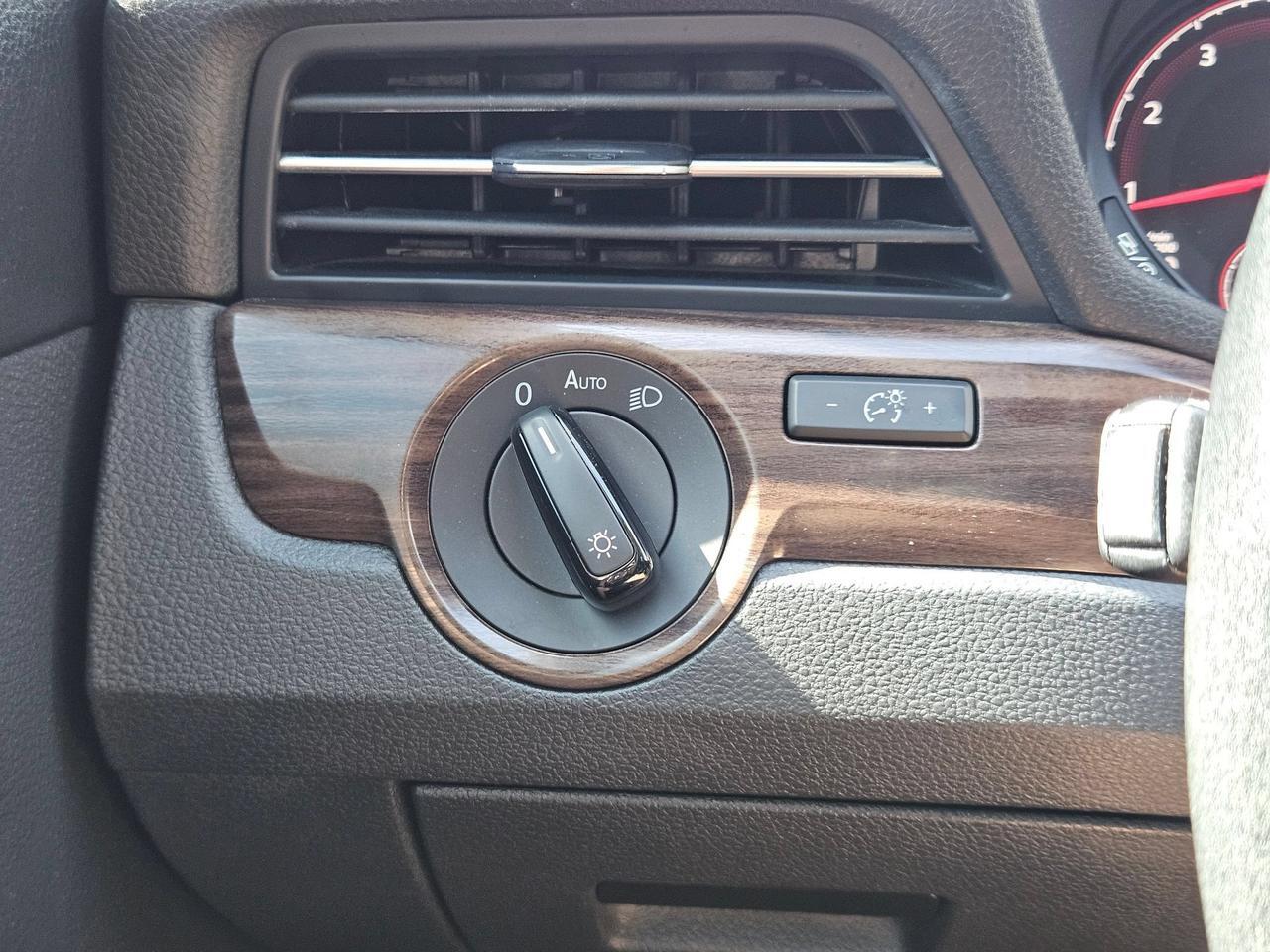 2020 Volkswagen Passat 2.0T SEL San Antonio TX