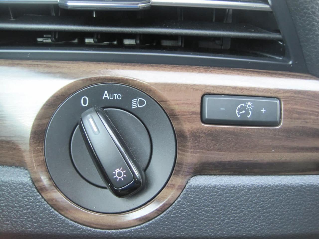 2020 Volkswagen Passat 2.0T SEL Belmont MA