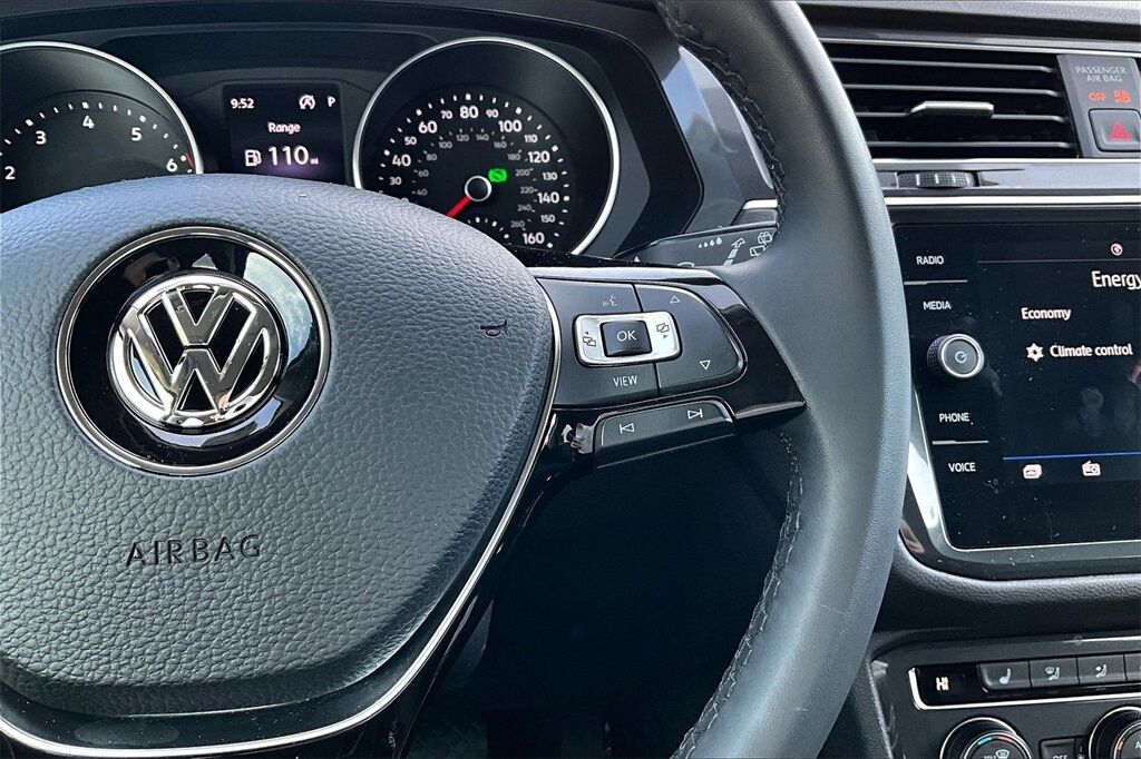 2020 Volkswagen Tiguan 2.0T SE OR