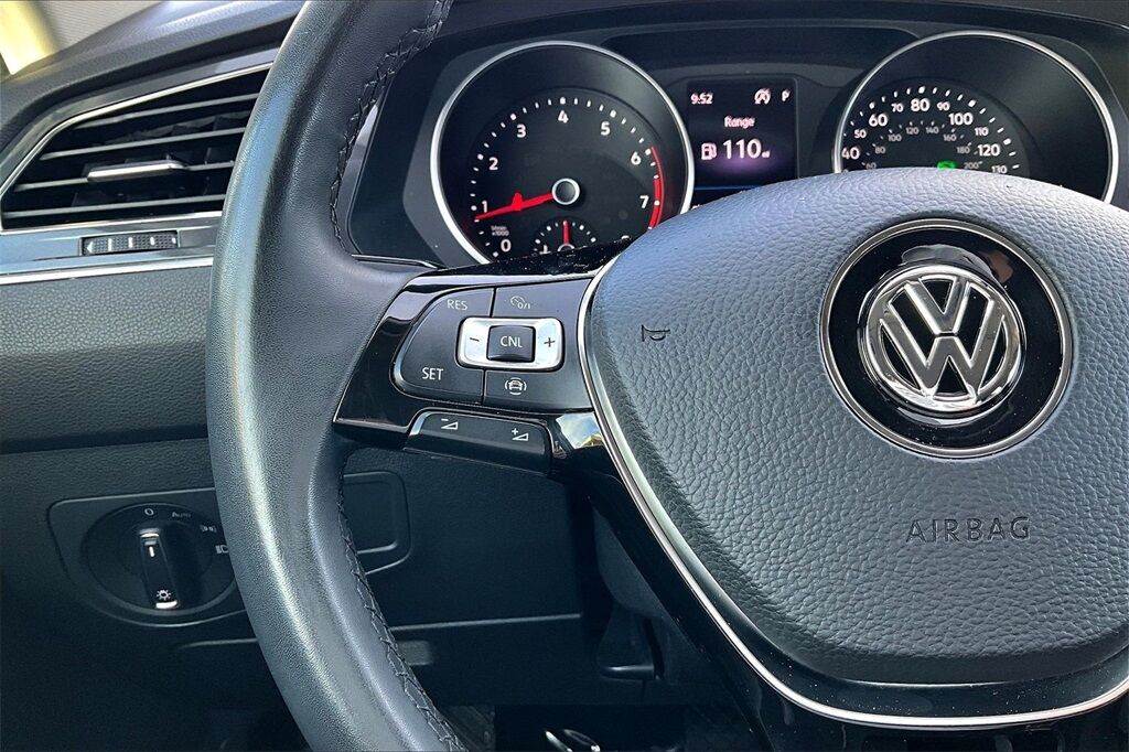 2020 Volkswagen Tiguan 2.0T SE OR