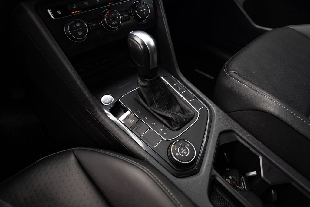 2020 Volkswagen Tiguan 2.0T SE Milwaukie OR