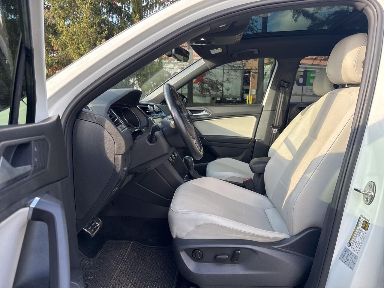 2020 Volkswagen Tiguan 2.0T SE R-Line Black Chantilly VA