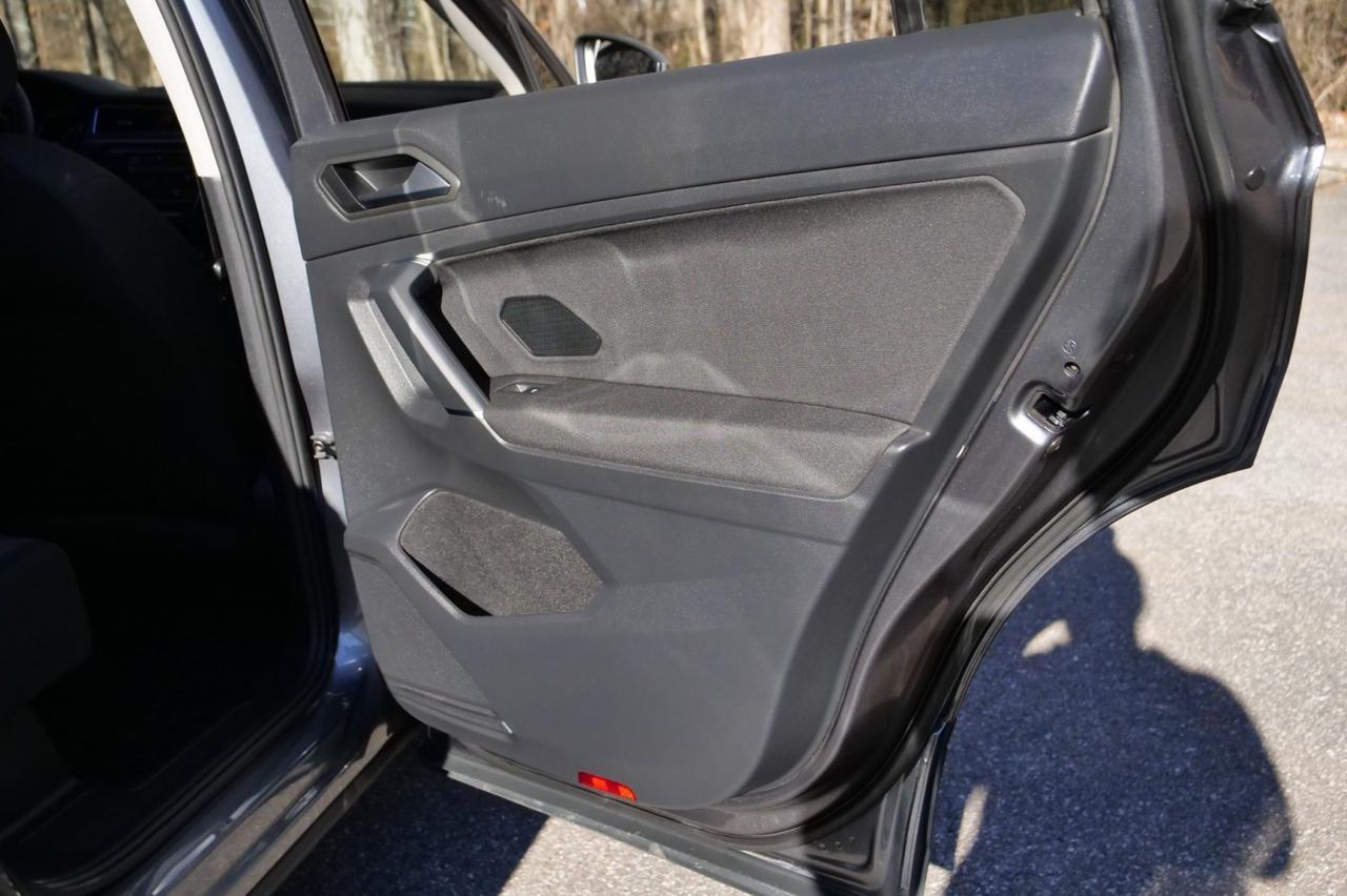 2020 Volkswagen Tiguan S / Third Row! Lincolnton NC