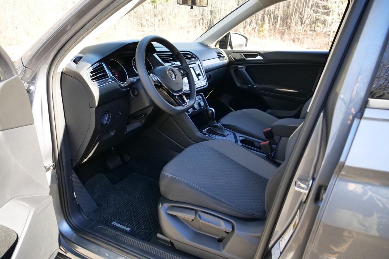 2020 Volkswagen Tiguan S / Third Row! Lincolnton NC